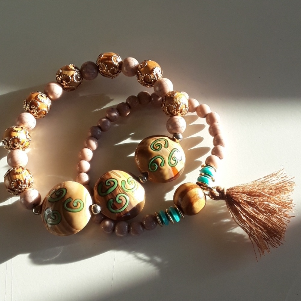 OOAK Stretch Bracelet set of 2 NEW